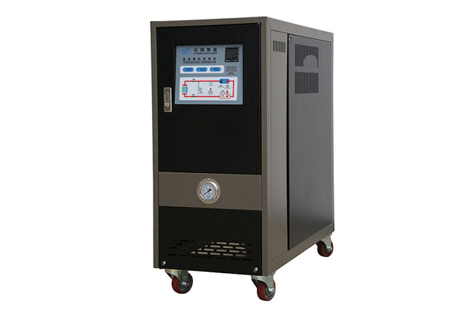 億翔模溫機(jī)廠家淺析關(guān)于注塑模溫機(jī)的作用