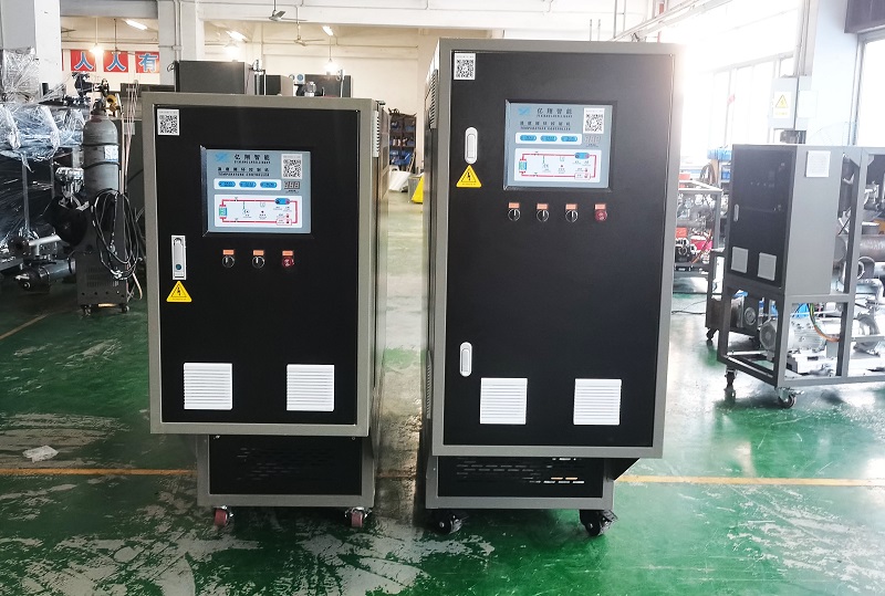 模溫機(jī)使用溫度在多少適合用油溫機(jī)，在多少又適合用水溫機(jī)？